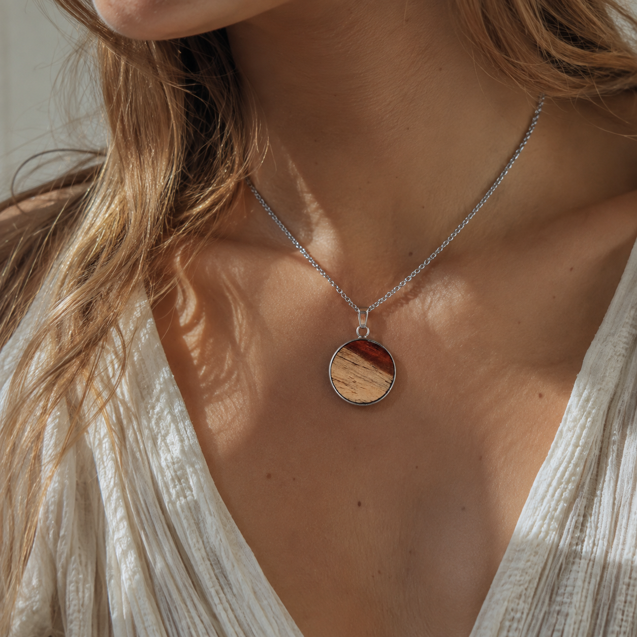 Collana in legno di cocobolo