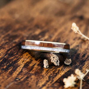 Wooden ring for women