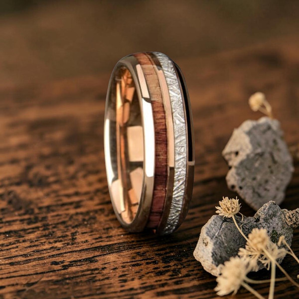 Wooden ring for women